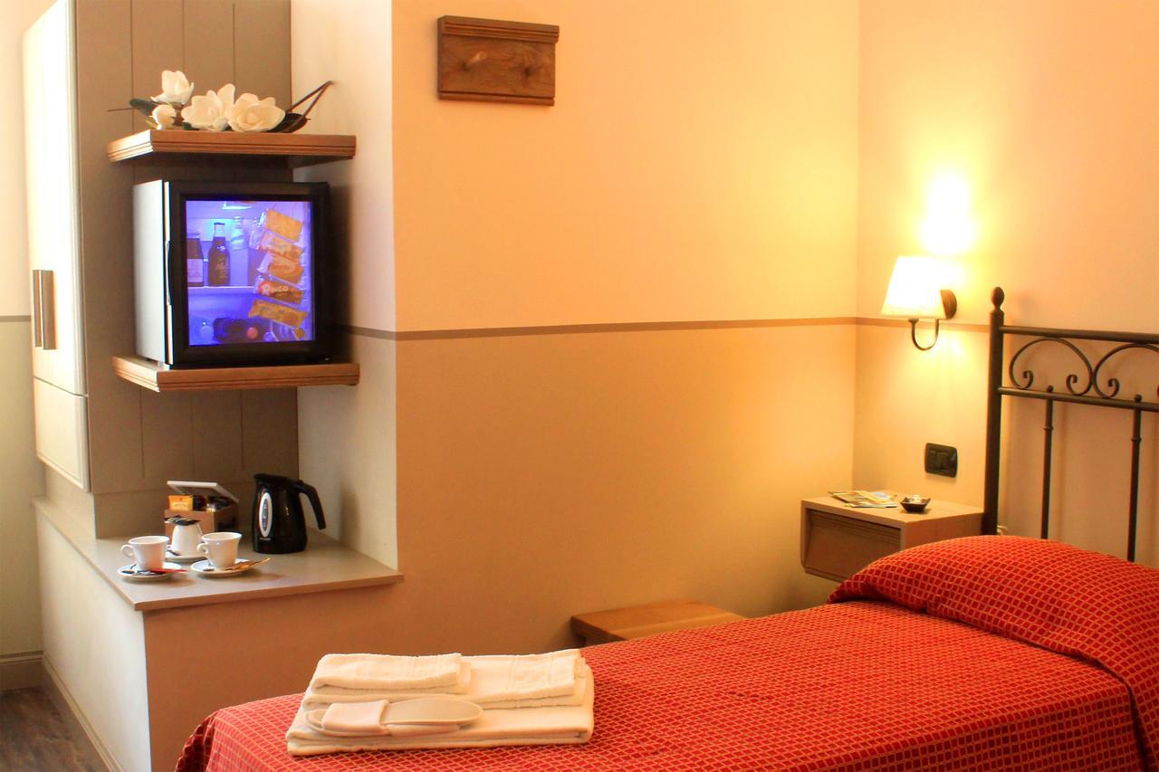 Albergo Benito Норча Екстериор снимка